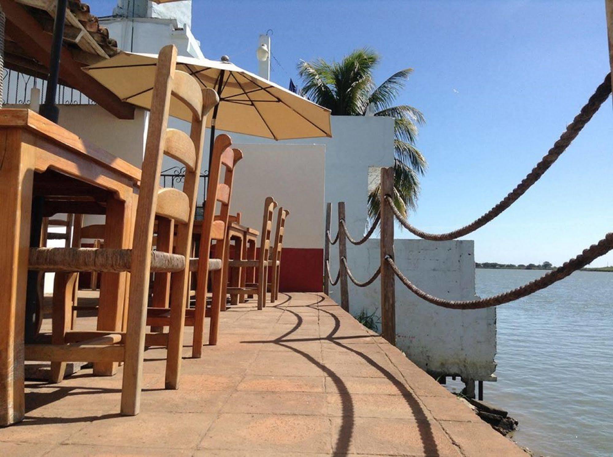 Hotel Casa Del Rio Tlacotalpan Exteriér fotografie