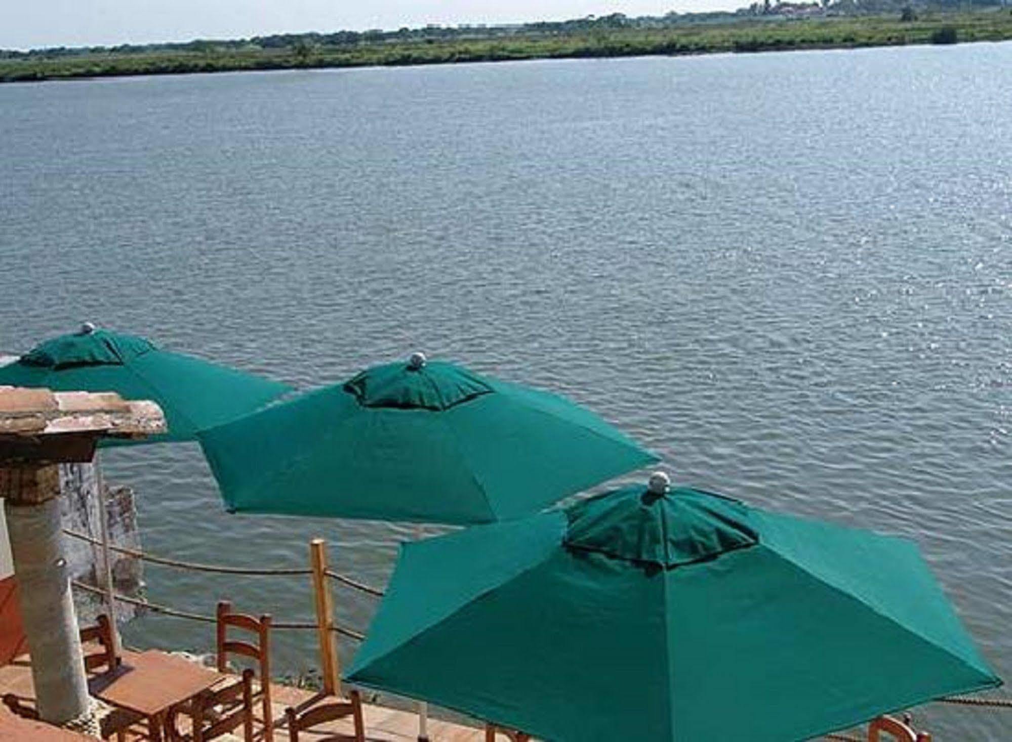 Hotel Casa Del Rio Tlacotalpan Exteriér fotografie